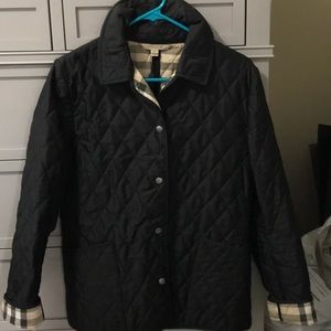 Burberry women’s classic quilted jacket